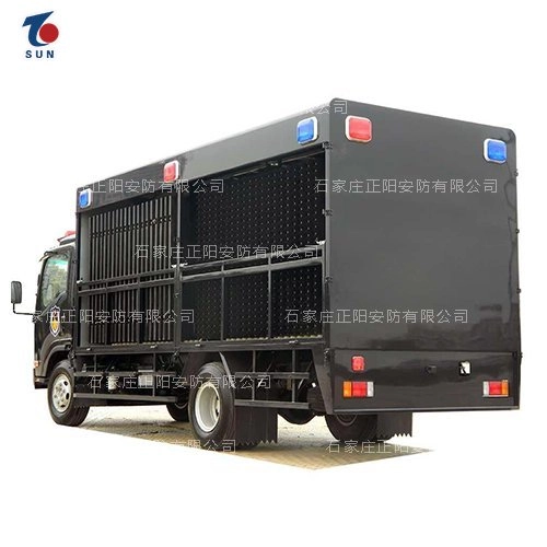 警用板网布障车